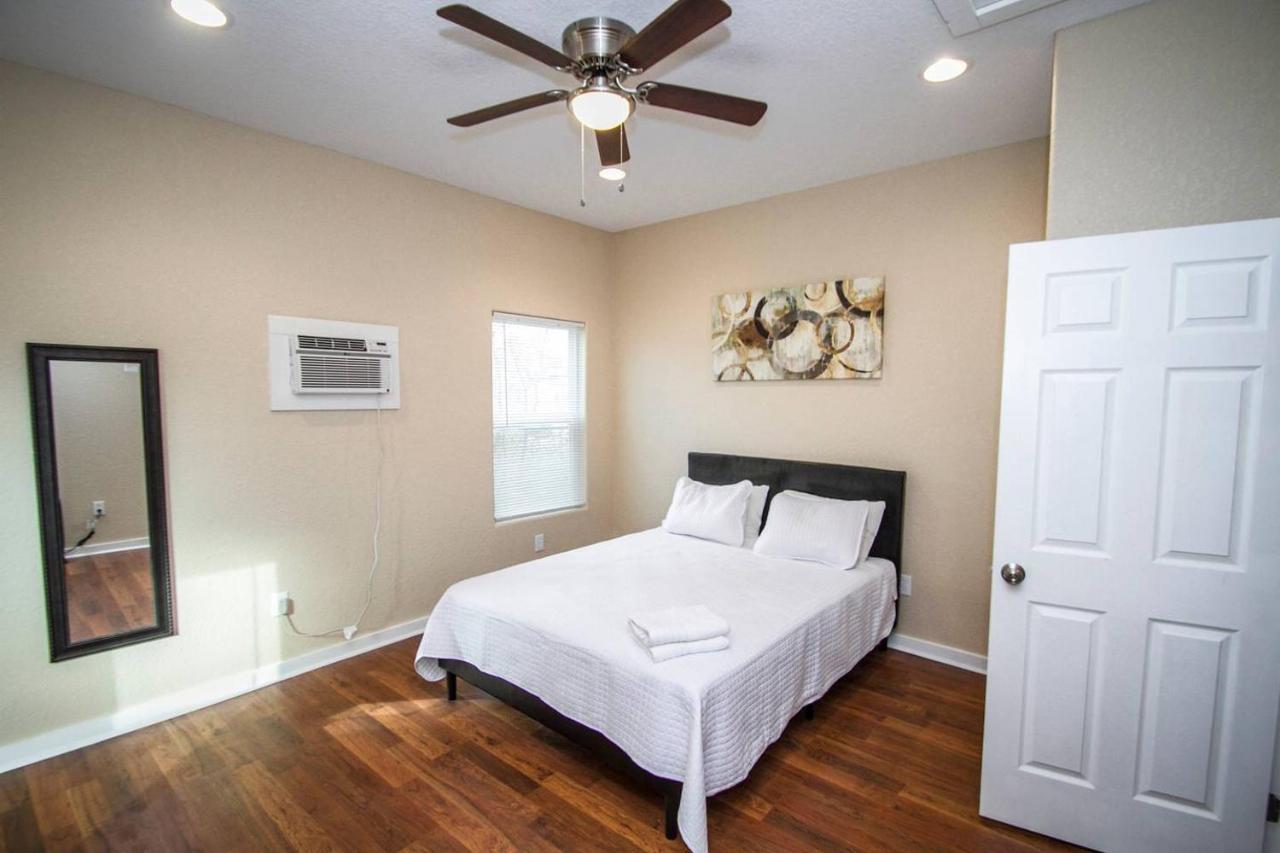 Douglas Way Remodeled House Near Downtown 1Ba/1Ba San Antonio Eksteriør billede